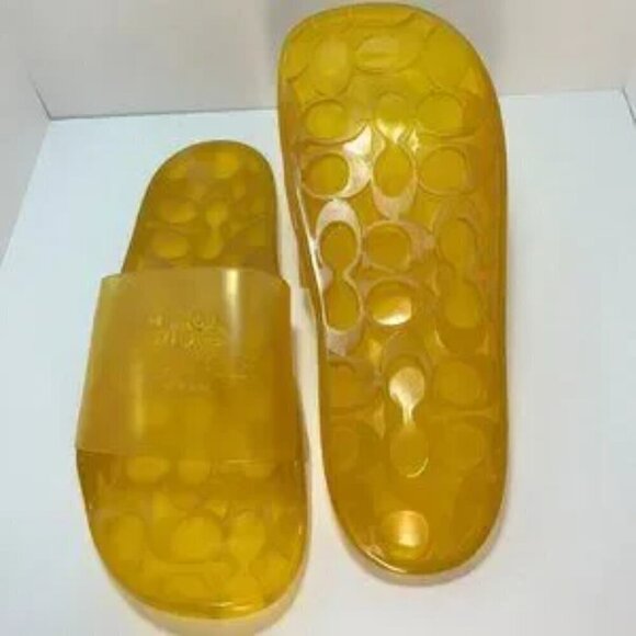 New COACH Buttercup Ulyssa Slides - Picture 7 of 7